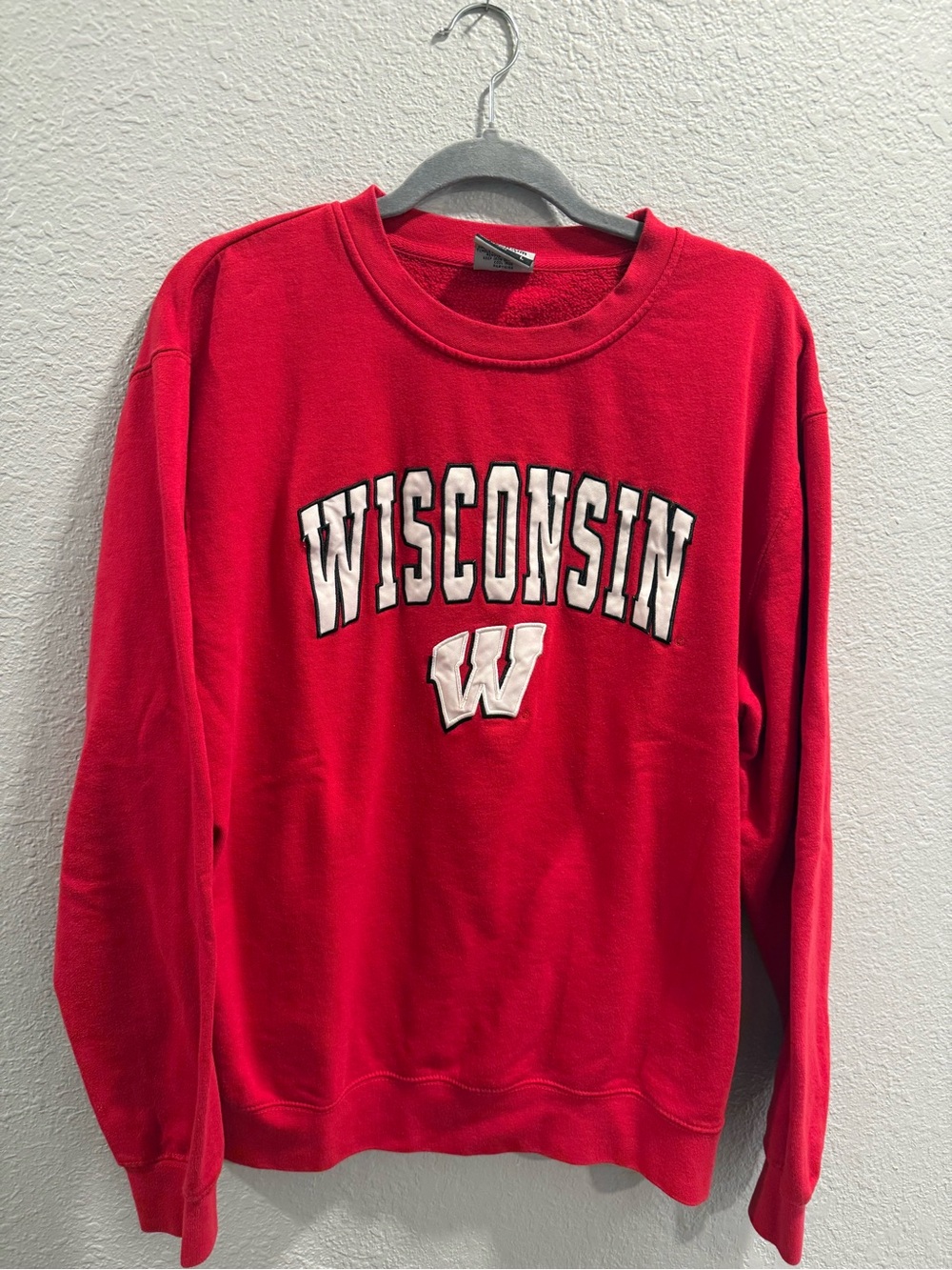 Wisconsin Red Crewneck Sweatshirt - Large